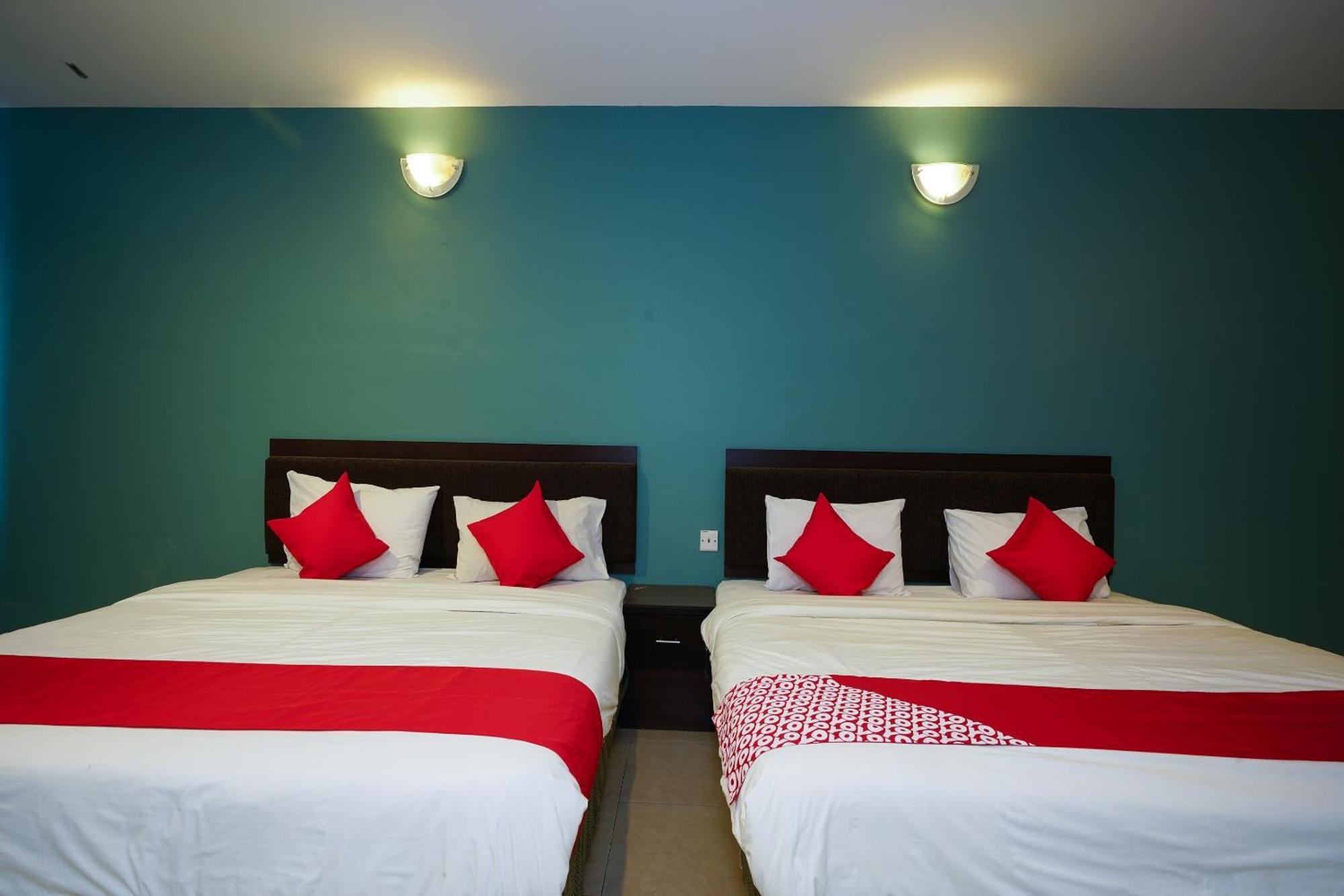 Hotel O Hotel Orchard Inn Lumut Extérieur photo
