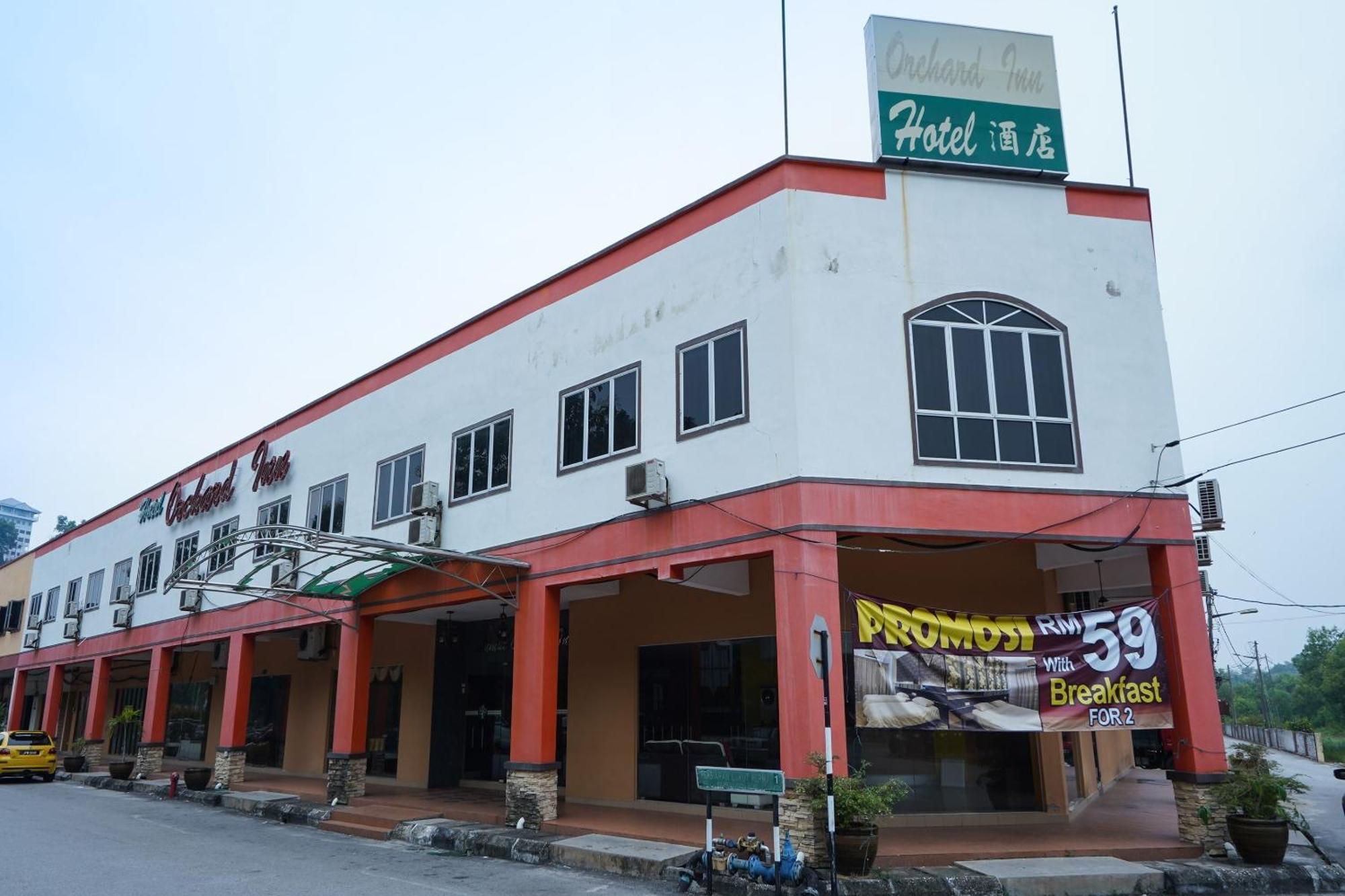 Hotel O Hotel Orchard Inn Lumut Extérieur photo